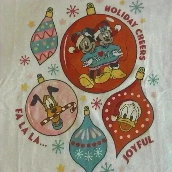 Disney’s Mickey and Friends Holiday cheer Christmas 7/8 medium shirt for kids - Picture 2 of 4
